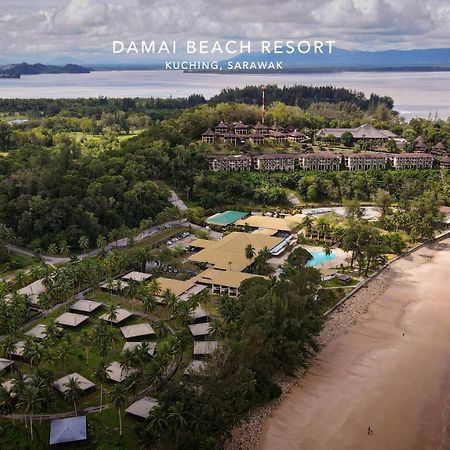 Damai Beach Resort Kuching Exteriör bild