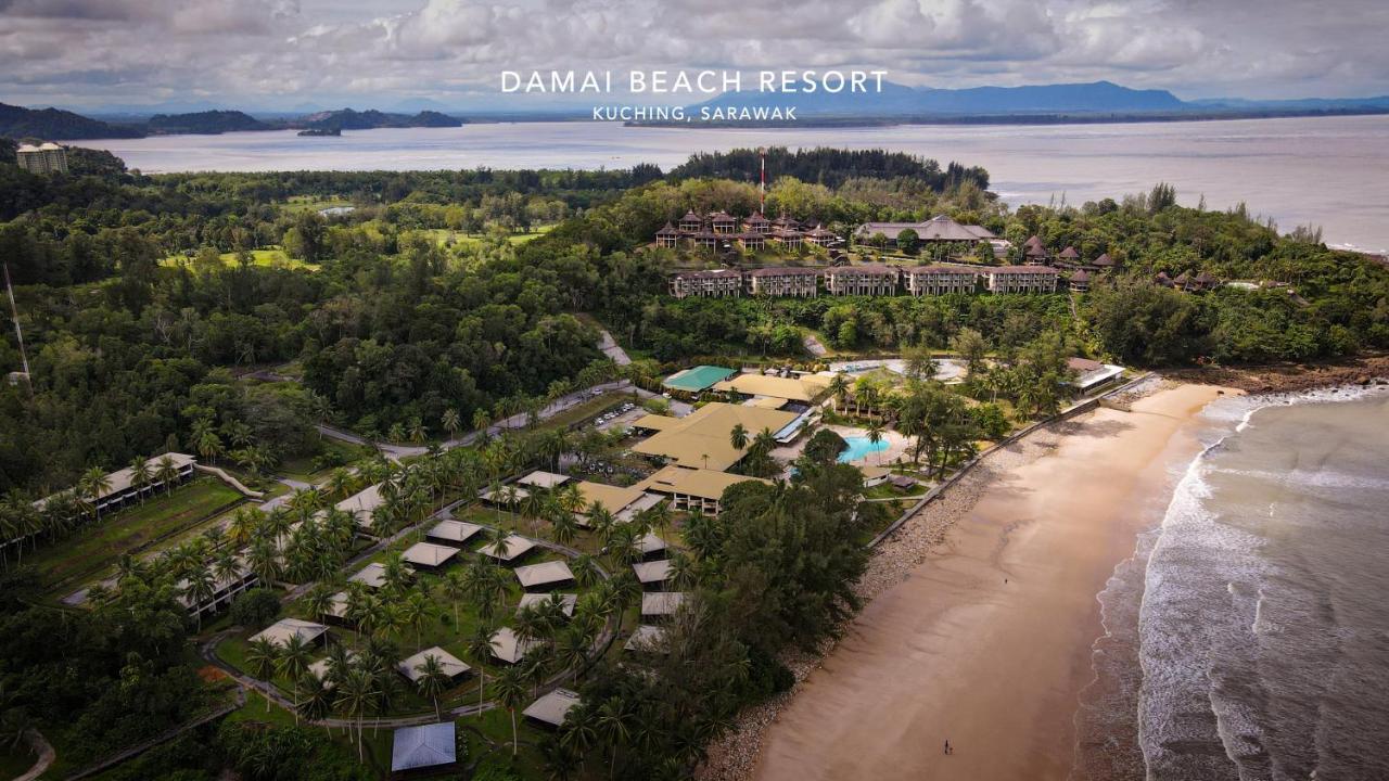 Damai Beach Resort Kuching Exteriör bild