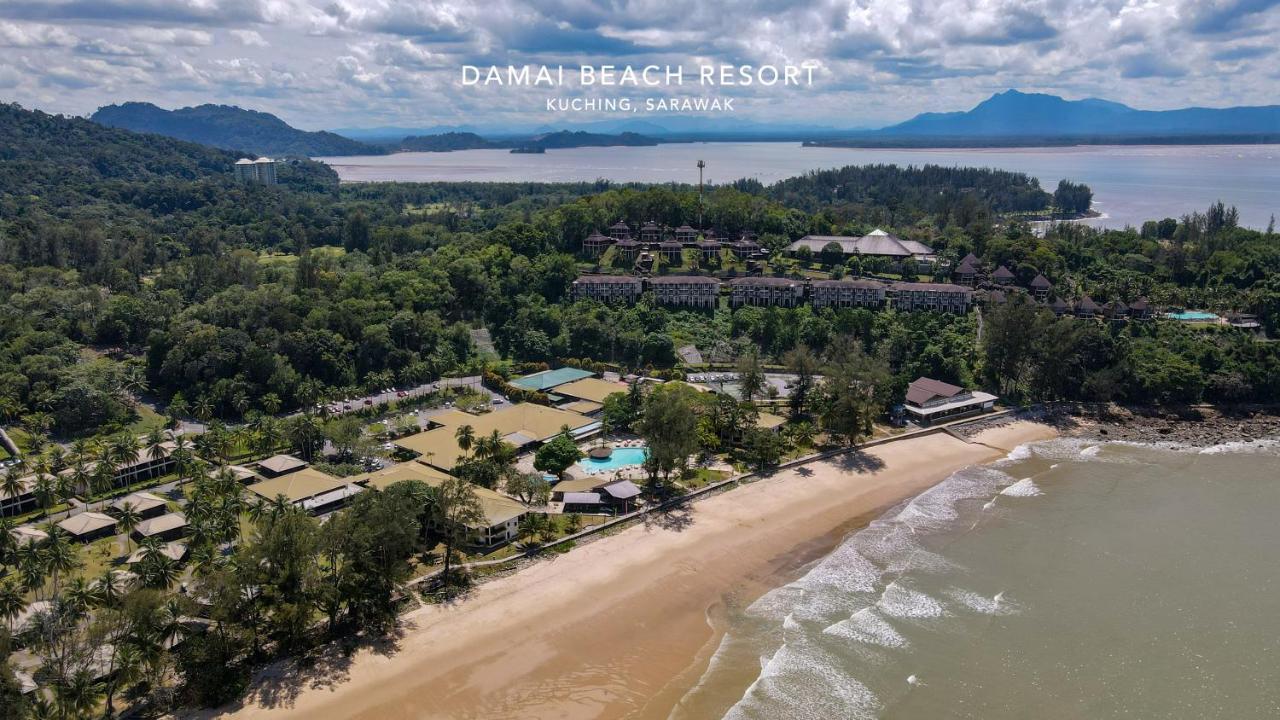 Damai Beach Resort Kuching Exteriör bild